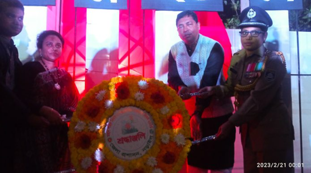 নড়াইলে ভাষা শহীদদের প্রতি সর্বস্তরের মানুষের শ্রদ্ধা নিবেদন