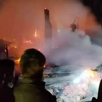 ঘরে আগুন লেগে মা-মেয়ের মৃত্যু