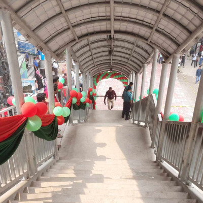 ফার্মগেটের ফুটওভার ব্রিজ চালু