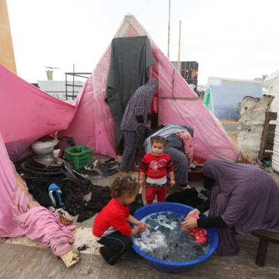 গাজায় উন্মুক্ত স্থানে থাকছে বাস্তুচ্যুত মানুষ, ছড়াচ্ছে রোগ-বালাই