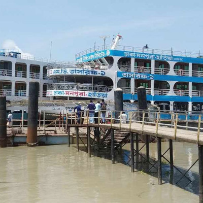 হাতিয়ার সঙ্গে সব ধরনের নৌ যোগাযোগ বন্ধ