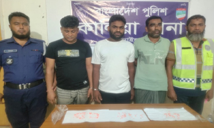 নড়াইলে ইয়াবাসহ ৩ মাদক ব্যবসায়ী গ্রেফতার