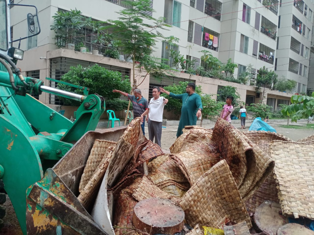 বিকেল ৫ টার মধ্যে বিজয় রাকিন সিটির কোরবানির পশুর বর্জ্য অপসারণ এক অনন্য দৃষ্টান্ত