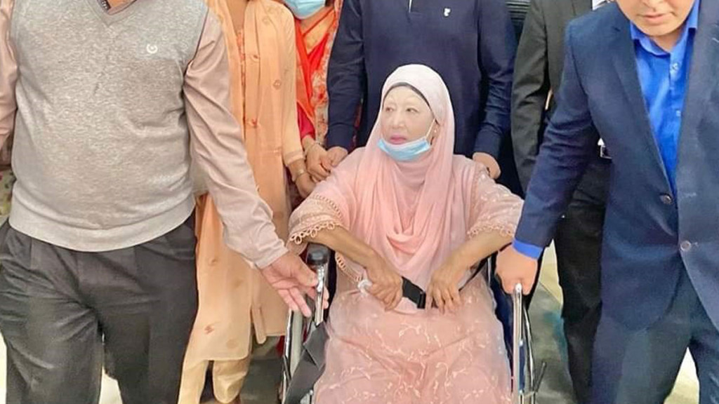 হাসপাতালে খালেদা জিয়া, ভর্তির সিদ্ধান্ত রাতে