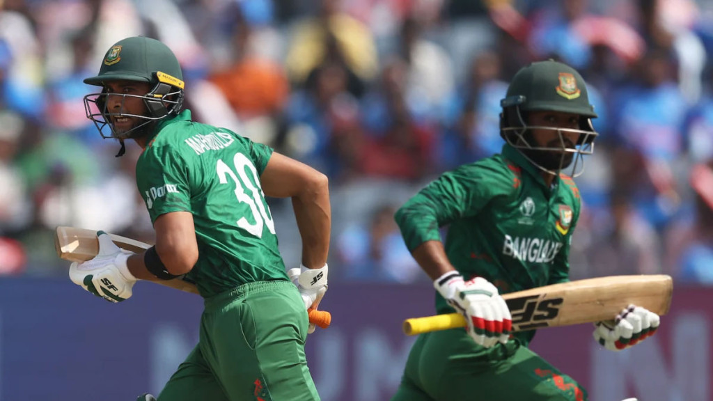 অস্ট্রেলিয়াকে বড় লক্ষ্য দিলো বাংলাদেশ