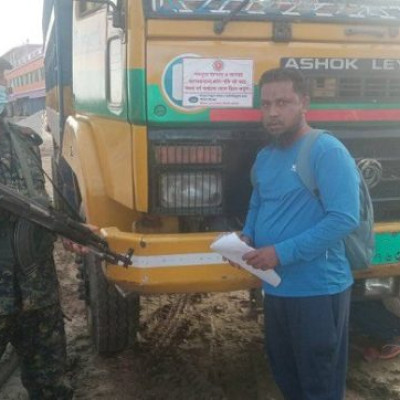 নড়াইলে ৪ যানবাহনকে জরিমানা