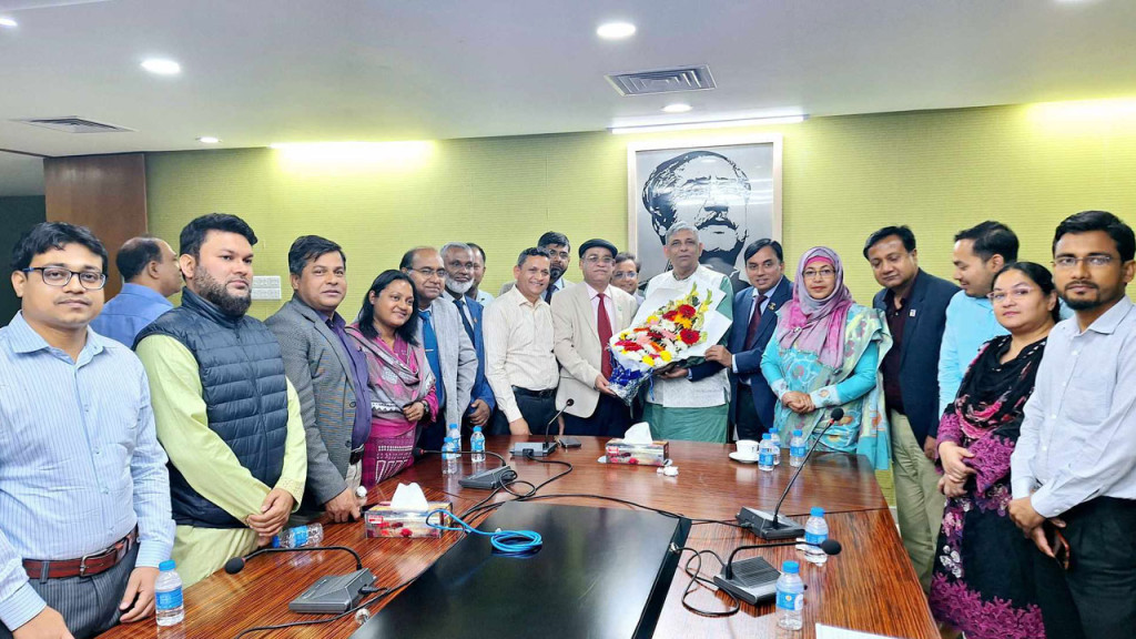 ঐক্যবদ্ধ আ.লীগকে কেউ পরাজিত করতে পারে না : বাহাউদ্দিন নাছিম