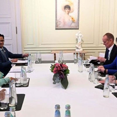 নেদারল্যান্ডস, যুক্তরাজ্য, আজারবাইজান থেকে বড় বিনিয়োগ আহ্বান