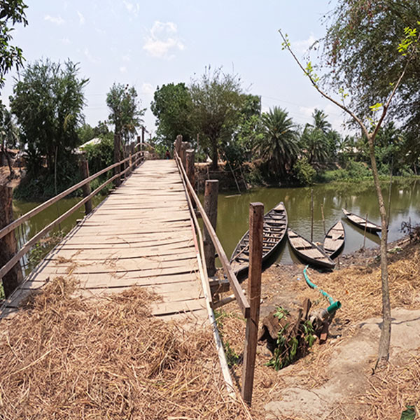 “তিন দশকের অপেক্ষা: পাটেশ্বরী খালের পাড়ের মানুষের এক টুকরো সেতুর স্বপ্ন”