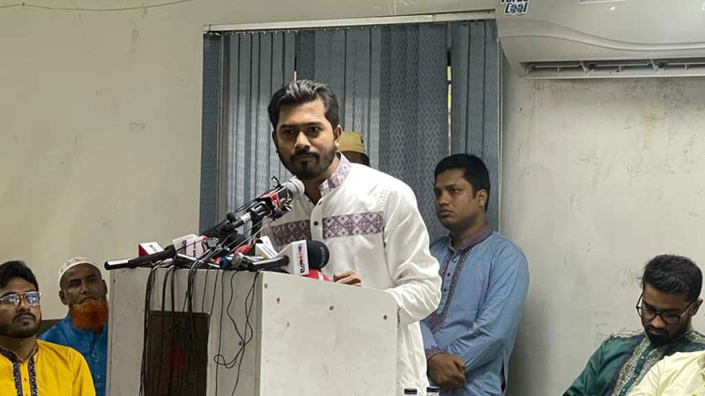 রাজনীতিতে তরুণদের এগিয়ে আসা খুব দরকার : নুর