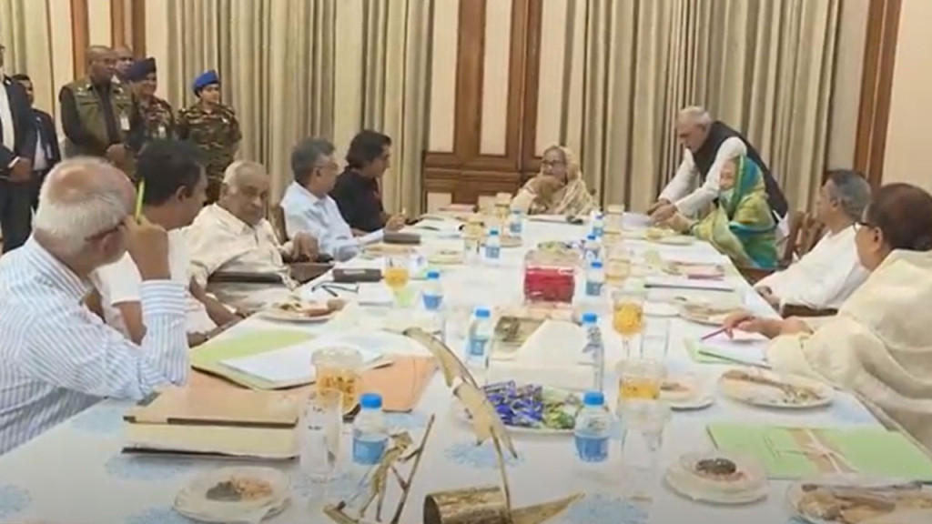 বঙ্গবন্ধু মেমোরিয়াল ট্রাস্টের নিয়মিত সভা অনুষ্ঠিত