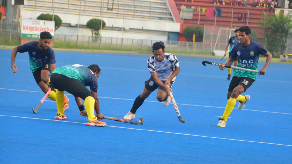 মোহামেডান ও পুলিশের জয়