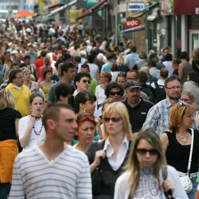 ১ জানুয়ারি বিশ্বের জনসংখ্যা ছাড়াবে ৮০০ কোটি