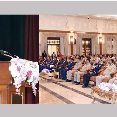 পুলিশকে আরো নিবেদিত হয়ে দায়িত্ব পালন করতে হবে : রাষ্ট্রপতি