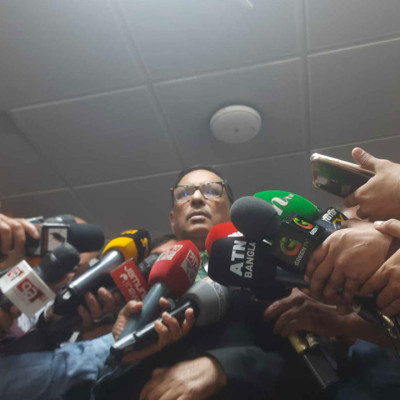 এখন সংলাপের সুযোগ নেই