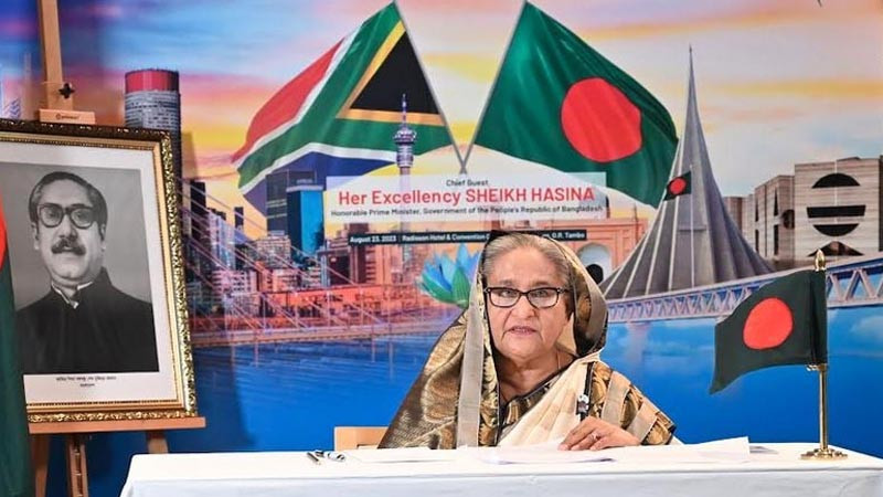 বাংলাদেশকে ট্রিলিয়ন ডলারের অর্থনীতিতে পরিণত করার স্বপ্ন দেখি