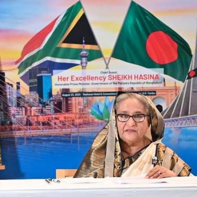 বাংলাদেশকে ট্রিলিয়ন ডলারের অর্থনীতিতে পরিণত করার স্বপ্ন দেখি