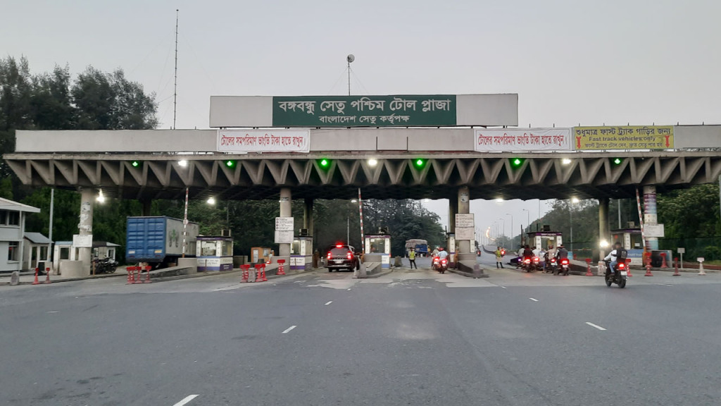 দুই ঘণ্টা করে বন্ধ রাখা হচ্ছে বঙ্গবন্ধু সেতুর ঢাকাগামী লেন