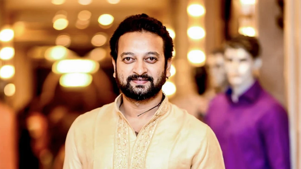 বলা হয় সুইজারল্যান্ড, গিয়ে দেখি বুড়িগঙ্গার তীর: সাইমন