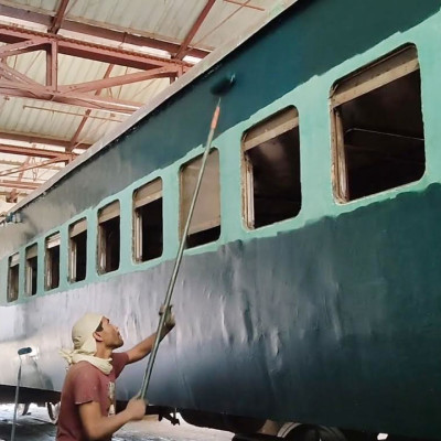 জনবল সংকটে খুঁড়িয়ে চলছে সৈয়দপুর রেলওয়ে কারখানা