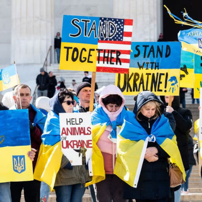 প্রায় আড়াই লাখ ইউক্রেনীয়কে ফেরত পাঠাচ্ছেন ট্রাম্প